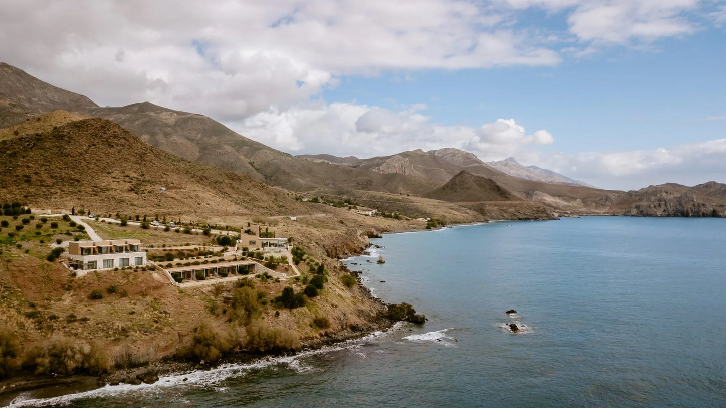 12-18 LUGLIO | YOGA RETREAT A CRETA con Martina Sergi e Martina Rando